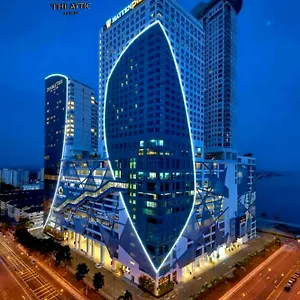 Apart-hotel Attic Silverscape & Jonker