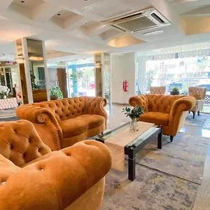 Hotel Queenspark Lovita, Malacca